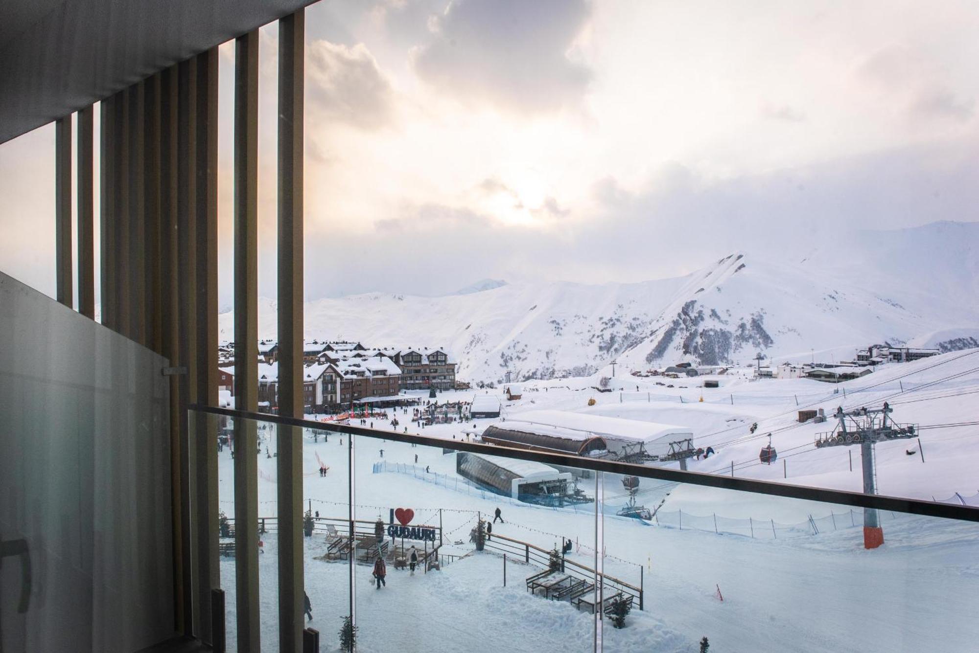 Gudauri Atrium Aparthotel Zewnętrze zdjęcie
