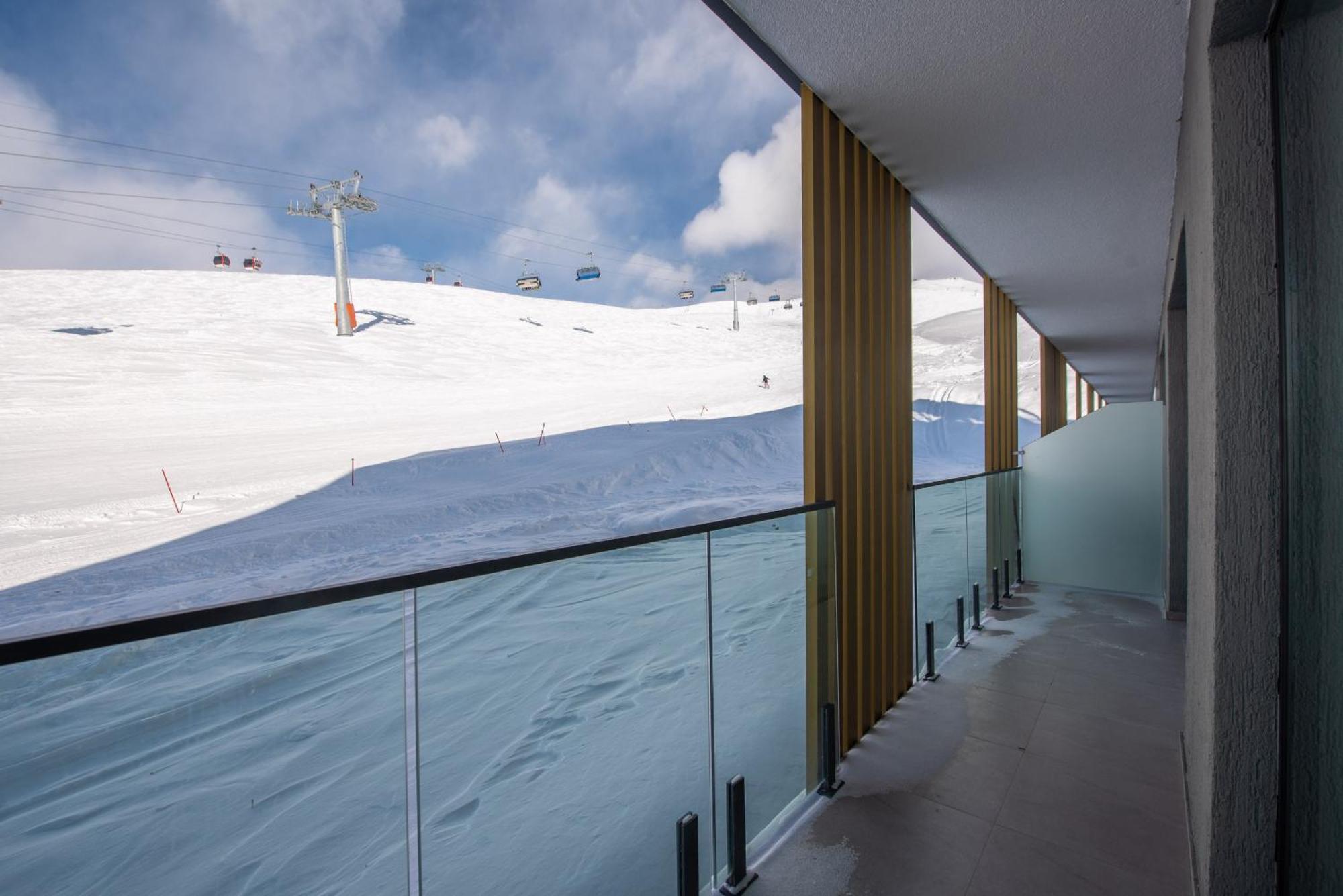 Gudauri Atrium Aparthotel Zewnętrze zdjęcie