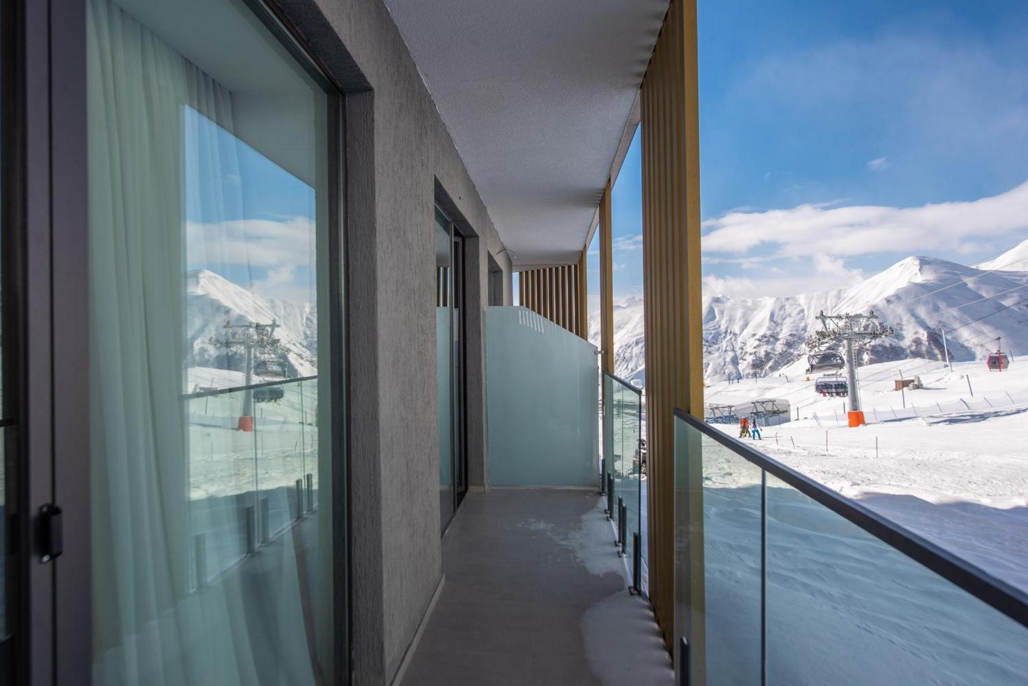 Gudauri Atrium Aparthotel Zewnętrze zdjęcie